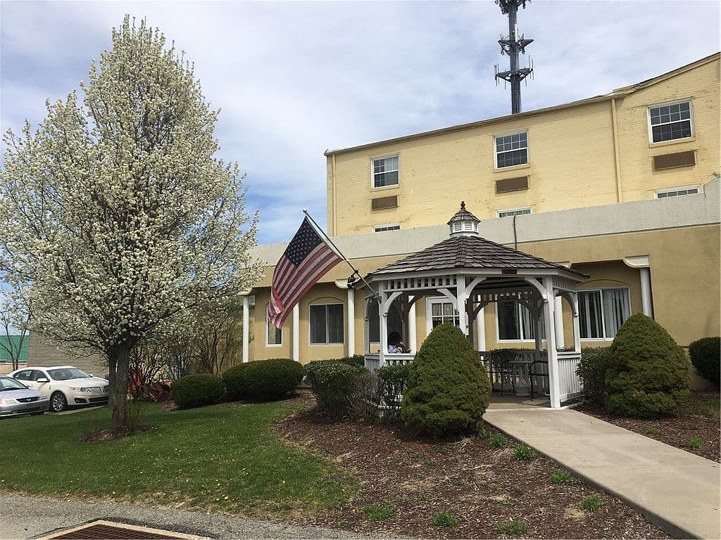 Primary listing photo