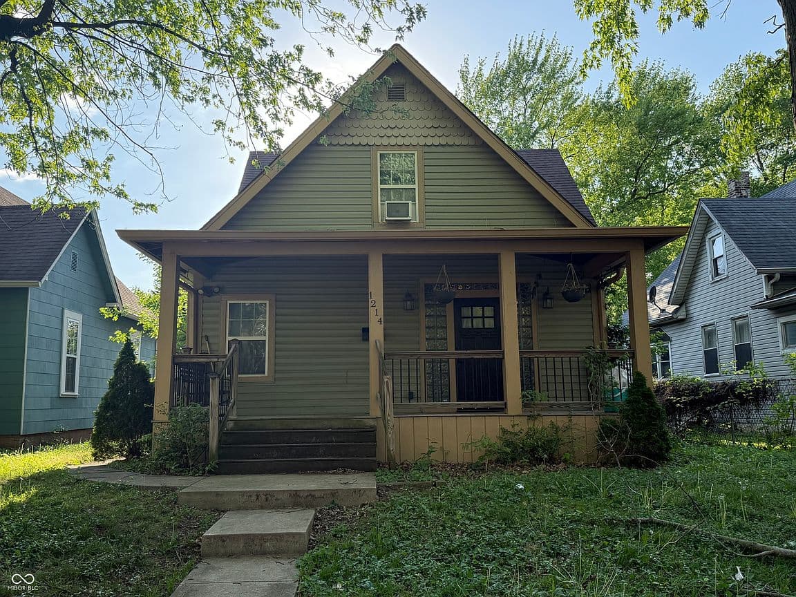 Primary listing photo