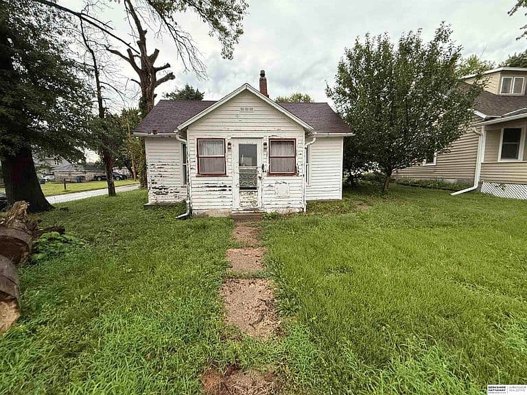 Listing photo