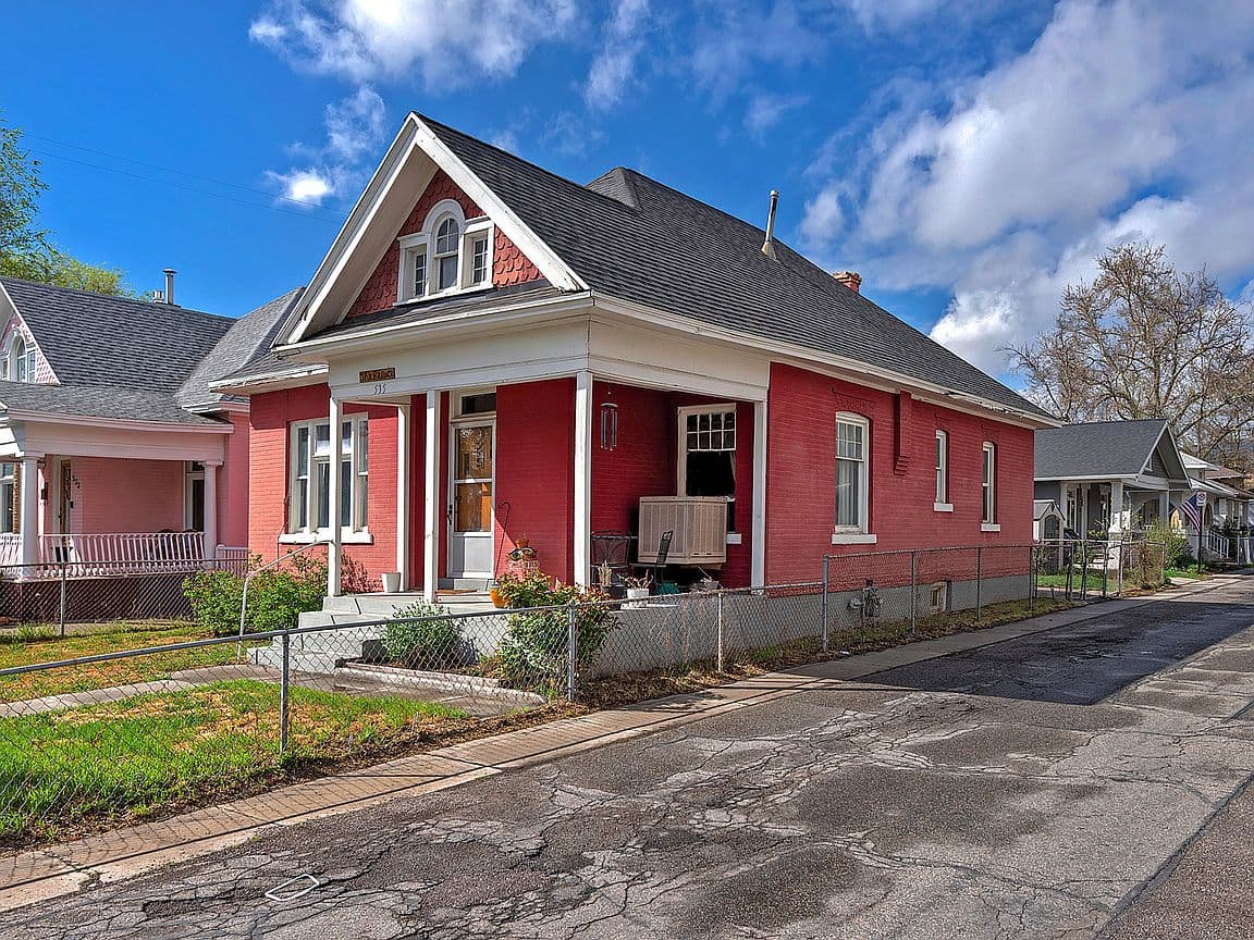 Primary listing photo