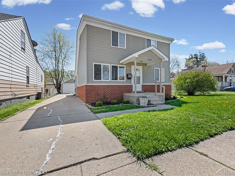 Listing photo 4