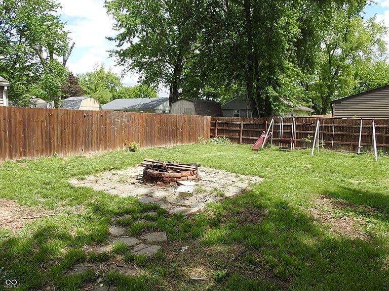 Listing photo 5