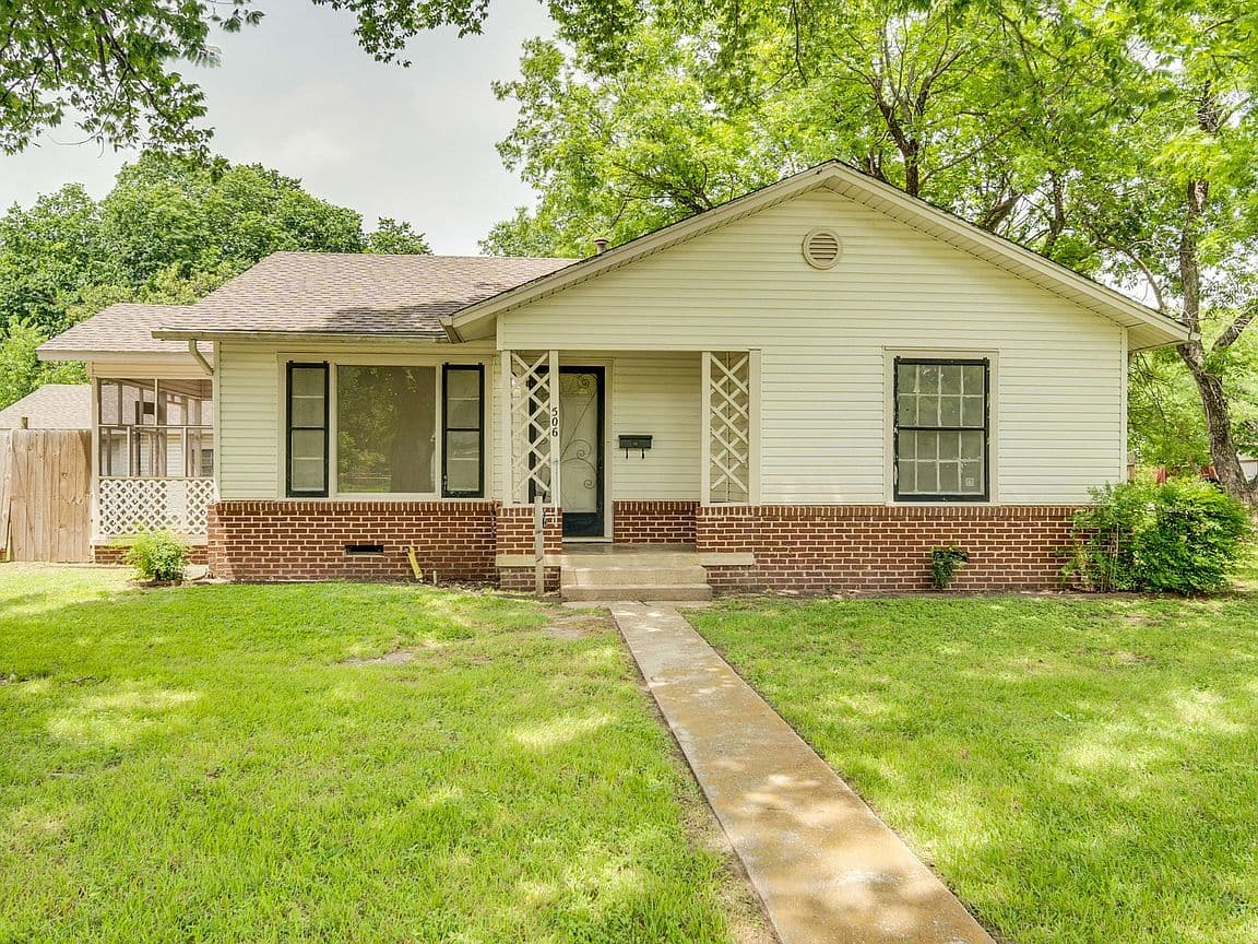 Primary listing photo