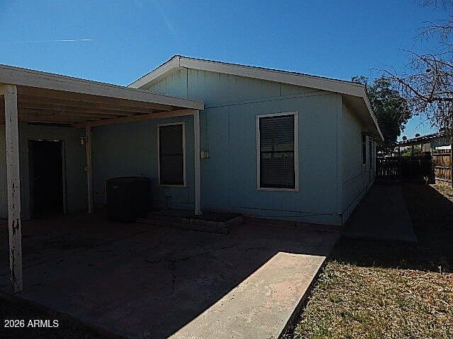 Listing photo 2
