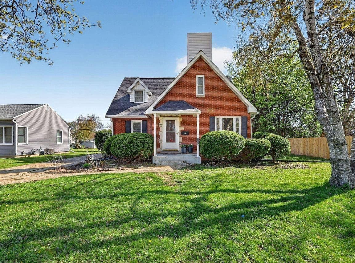 Primary listing photo