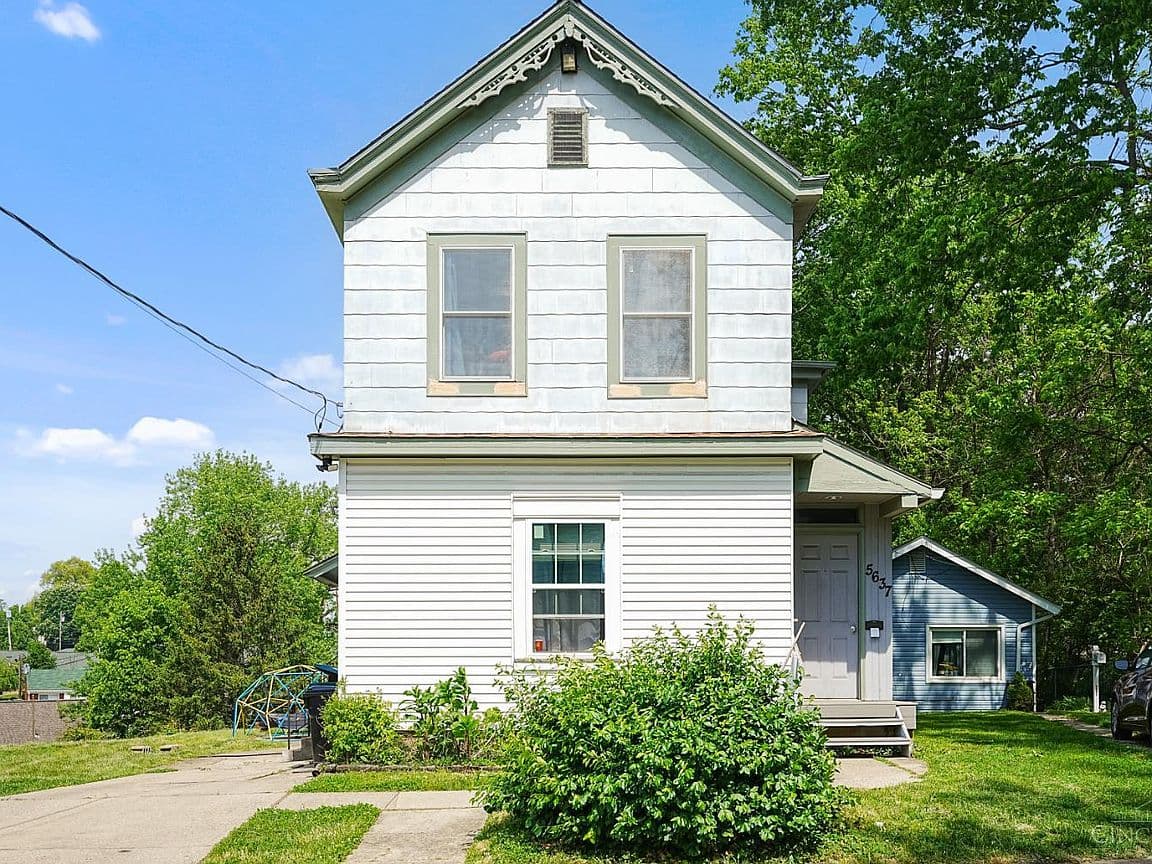 Primary listing photo