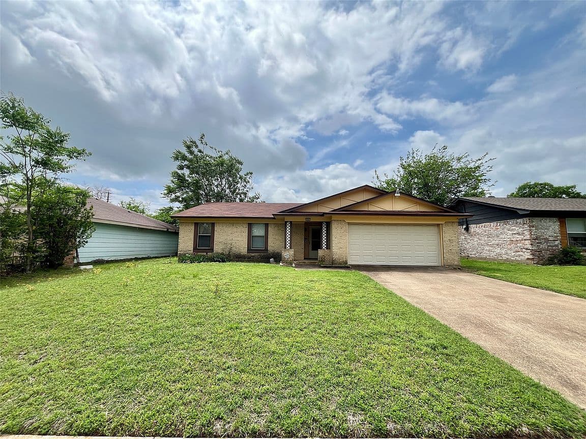 Primary listing photo
