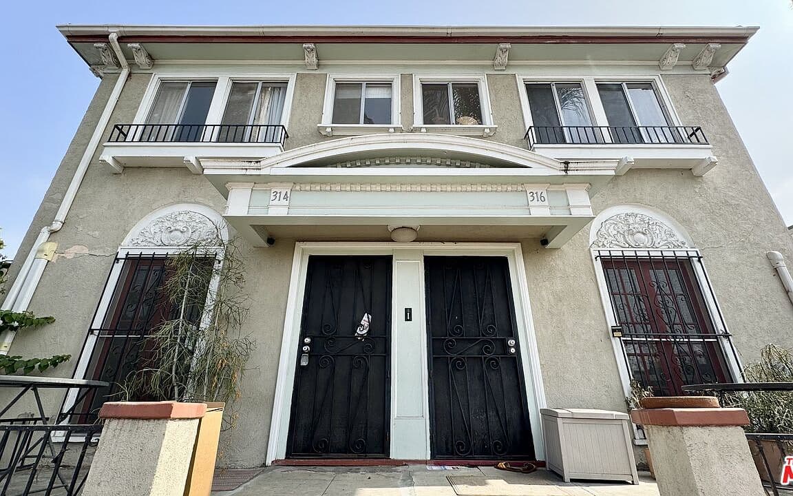 Primary listing photo