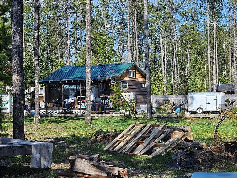 Listing photo
