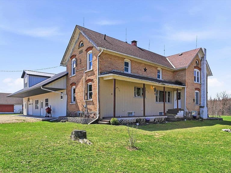 Listing photo