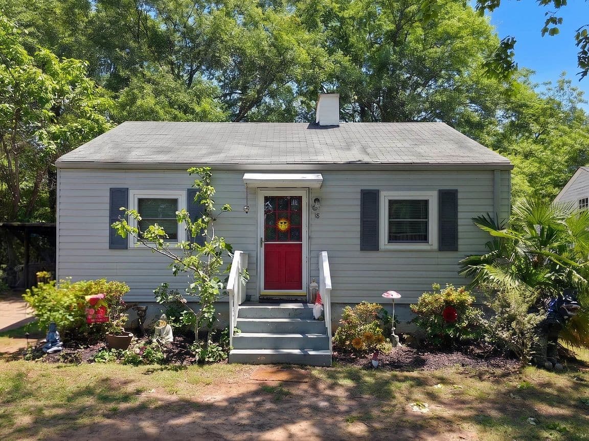 Primary listing photo