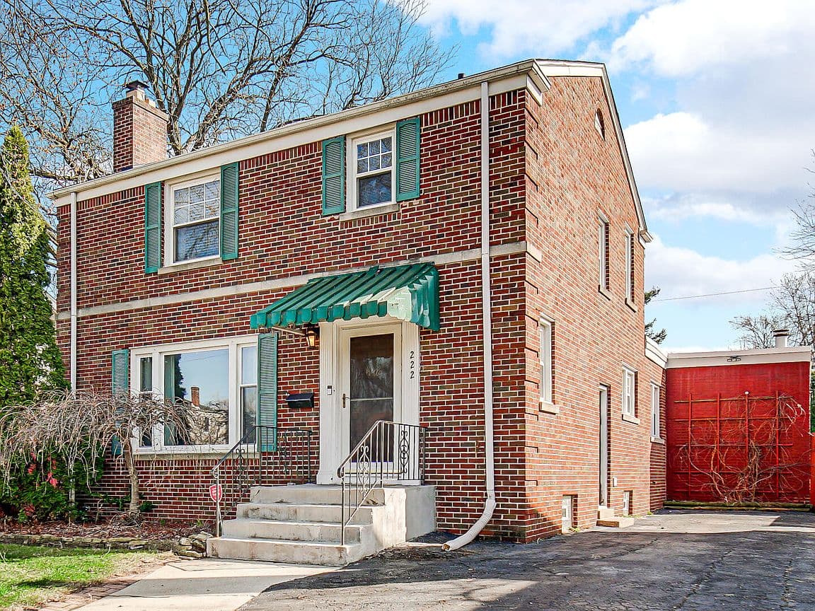 Primary listing photo