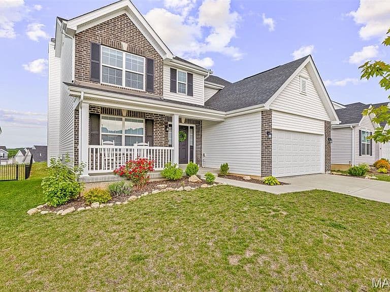 Listing photo 3