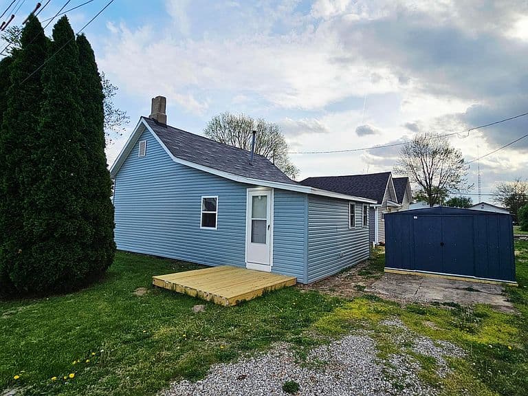 Listing photo 4