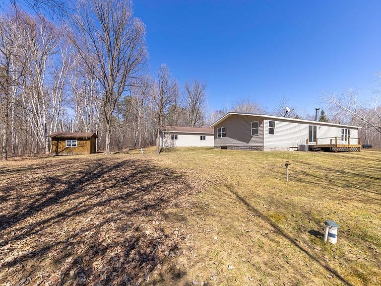 Listing photo 5
