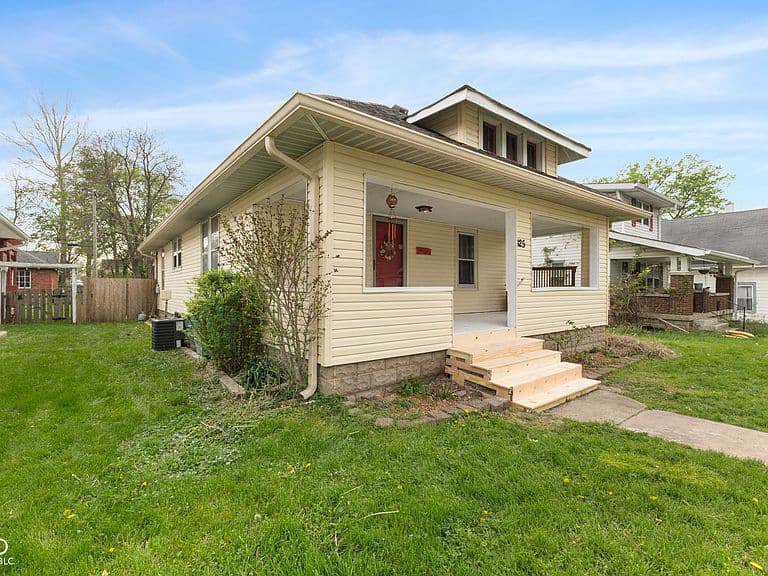 Listing photo 3