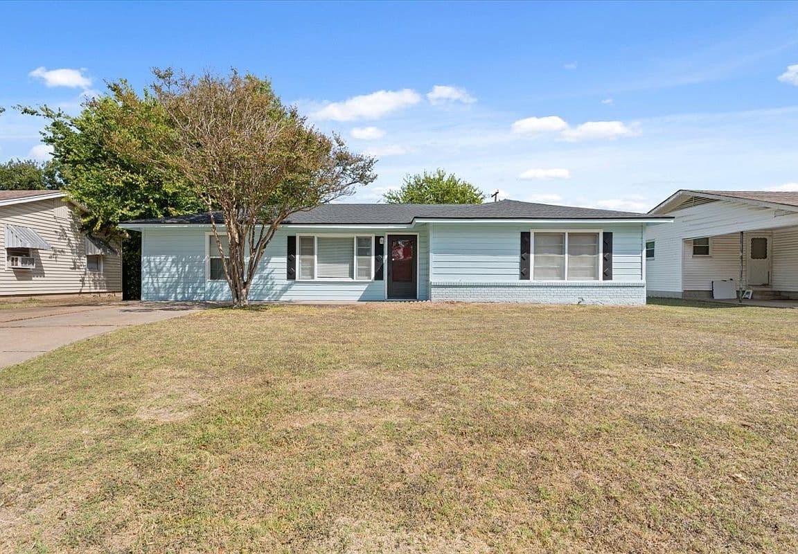 Primary listing photo