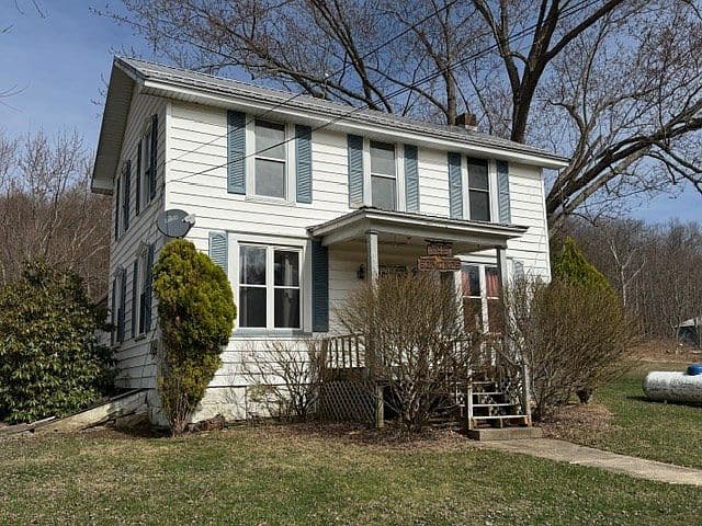 Listing photo 4