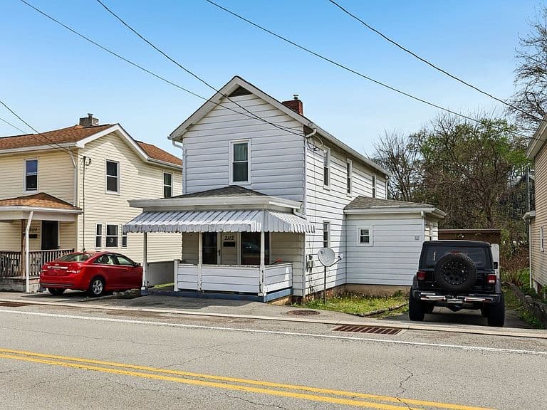 Listing photo 2