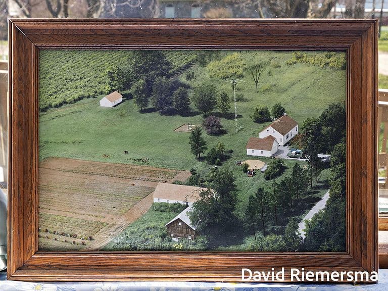 Listing photo 5