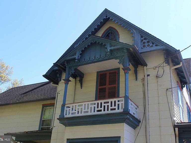 Listing photo 4