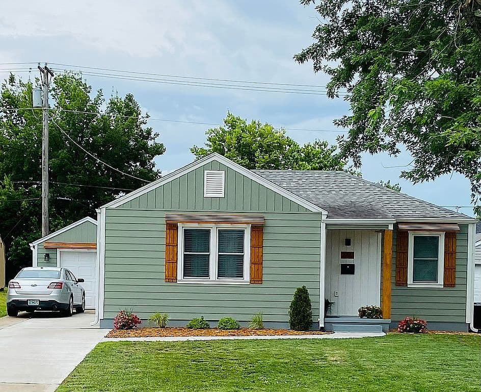 Primary listing photo