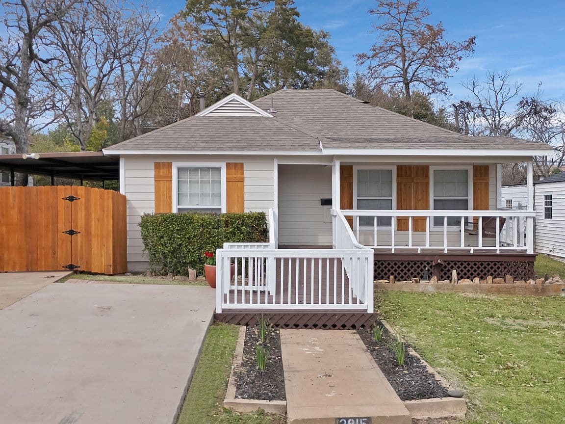 Primary listing photo