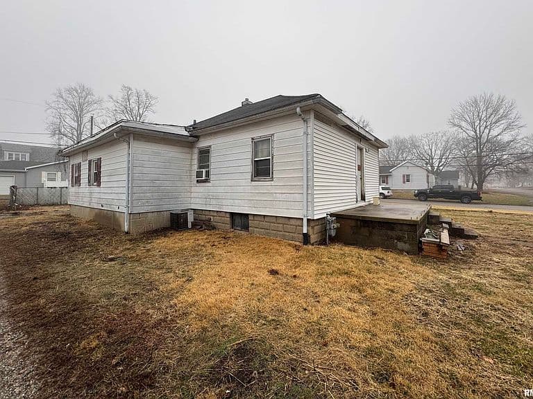 Listing photo 5