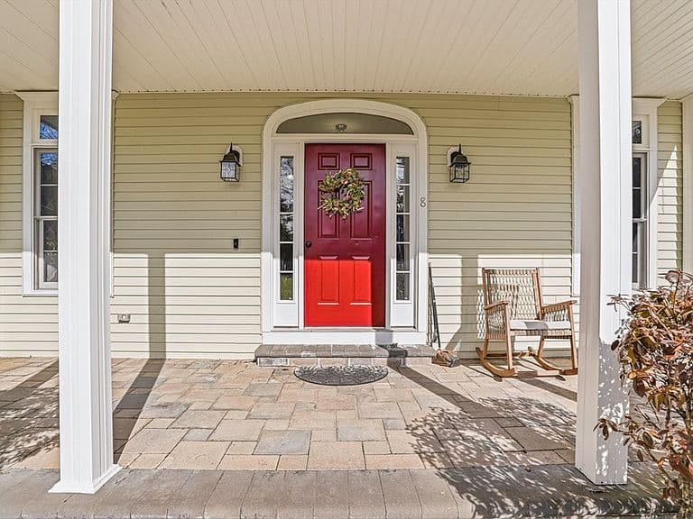 Listing photo 4