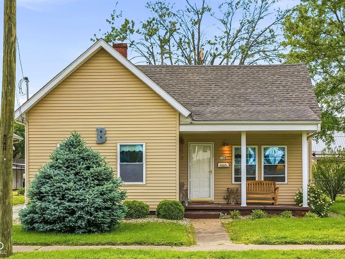Primary listing photo