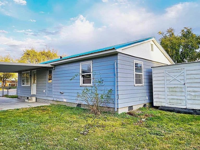 Listing photo 5