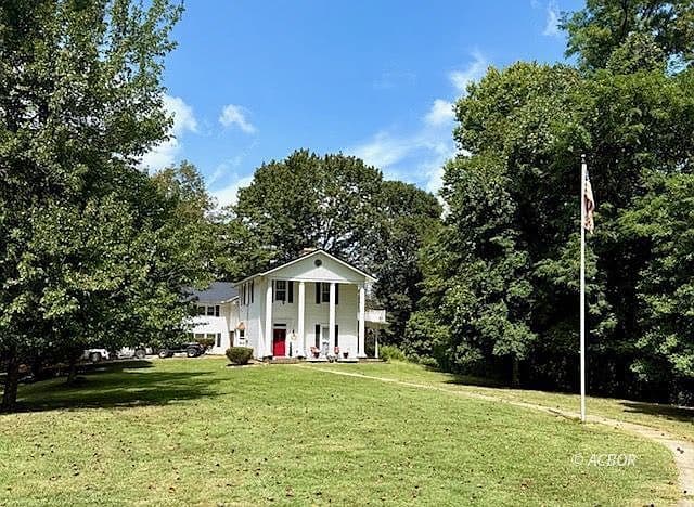 Listing photo 3