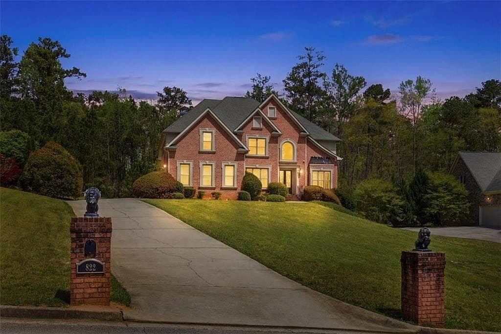 Primary listing photo