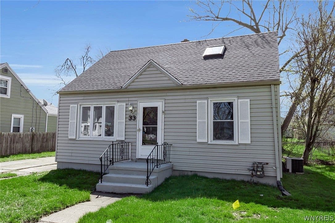 Primary listing photo