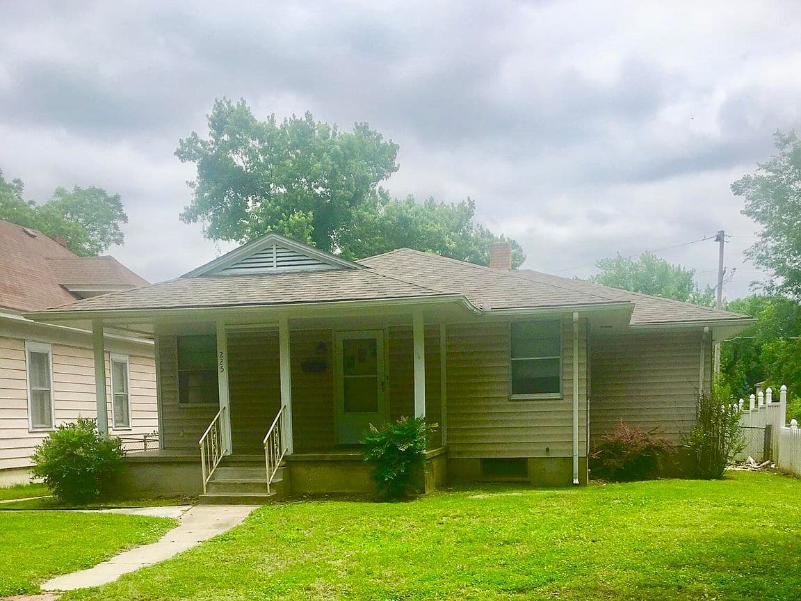 Primary listing photo