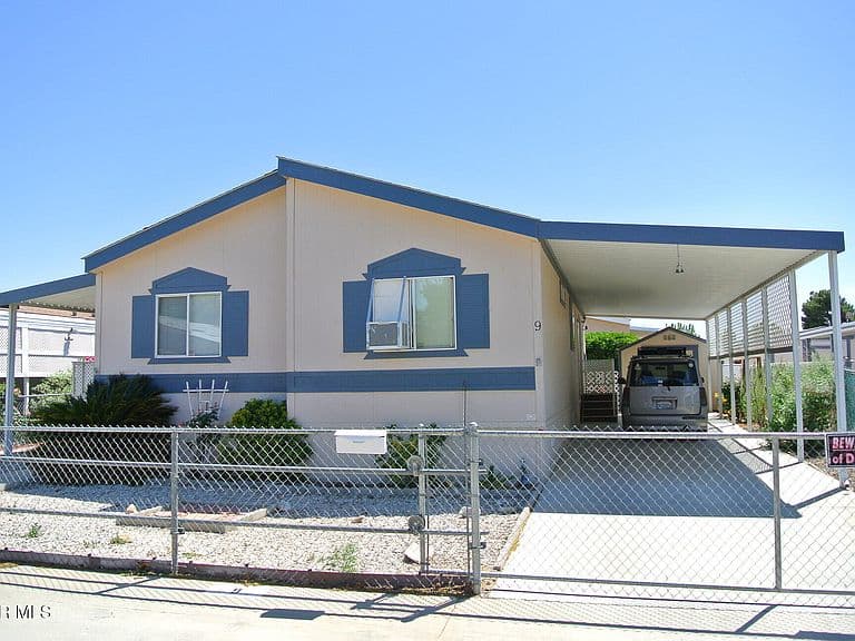 Listing photo 5
