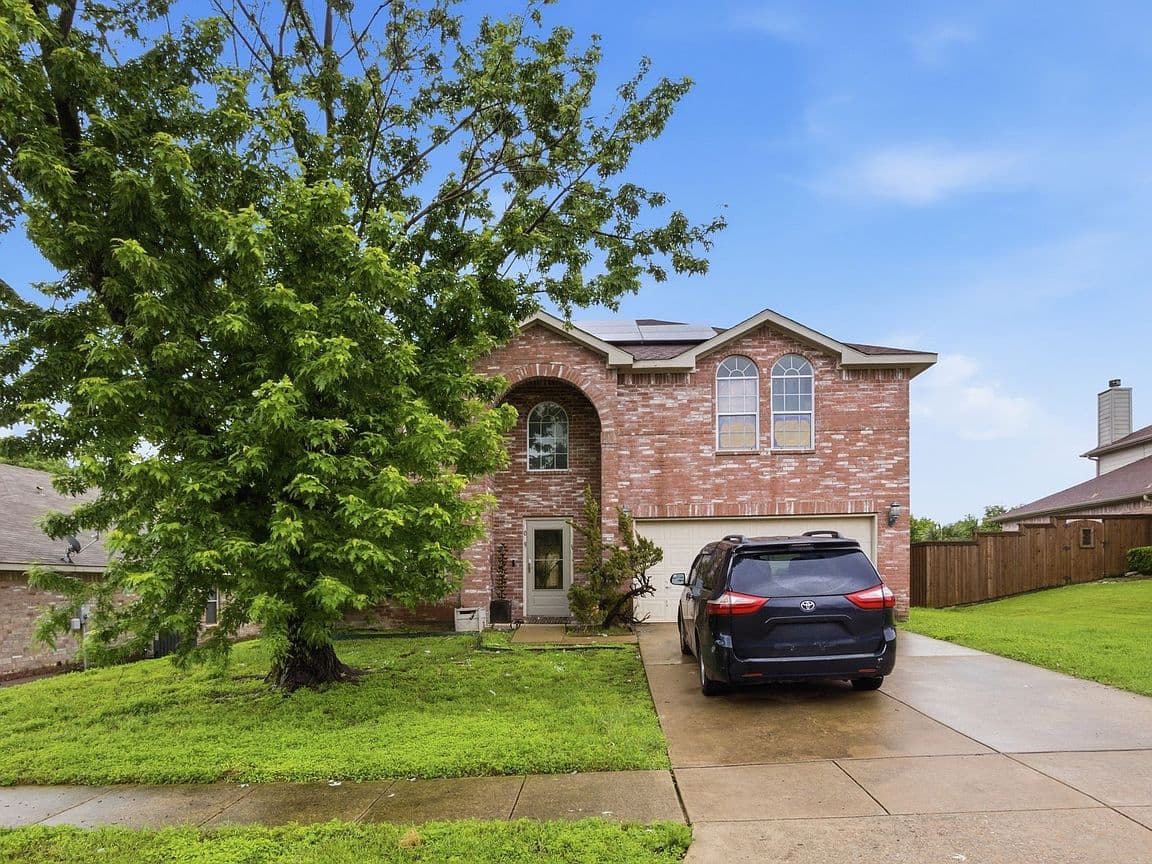Primary listing photo