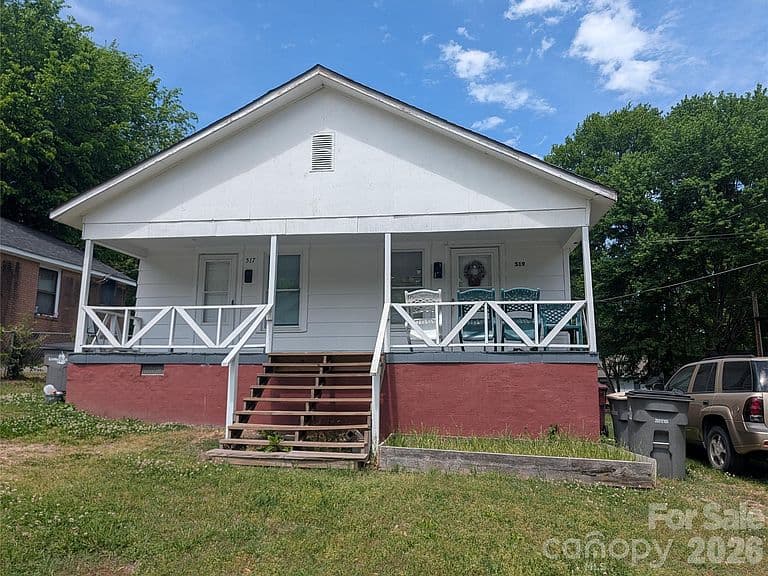 Listing photo 5