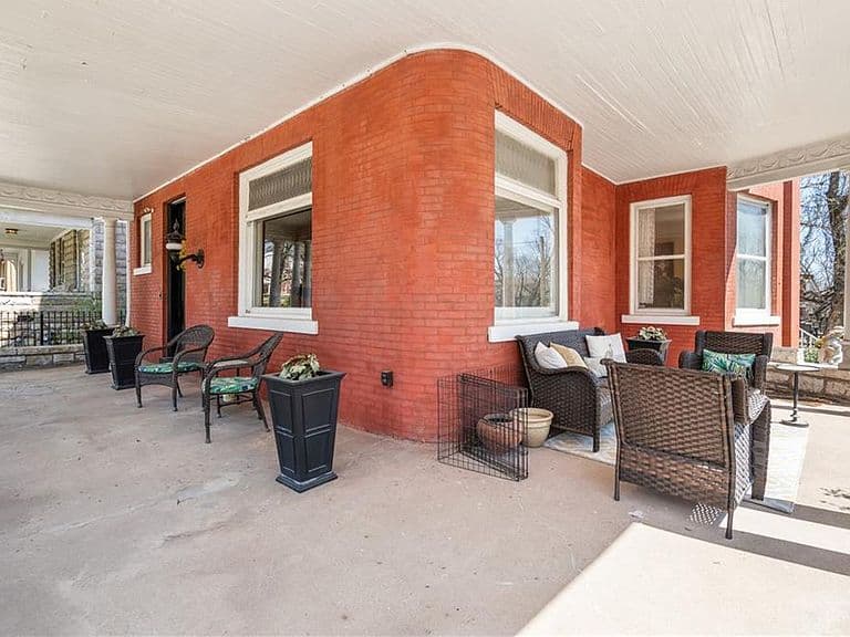 Listing photo 4