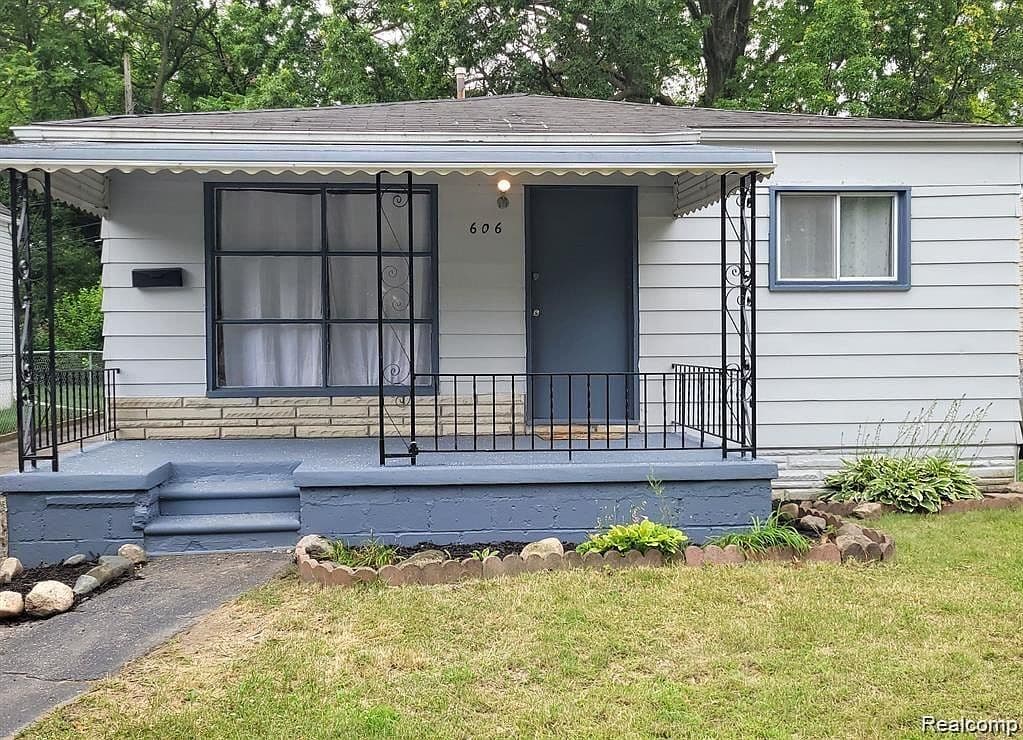 Primary listing photo