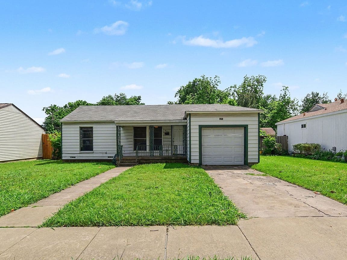 Primary listing photo