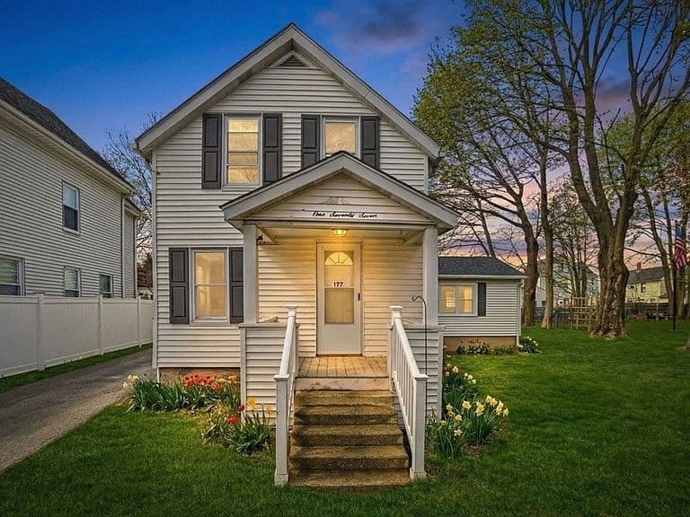 Listing photo 4