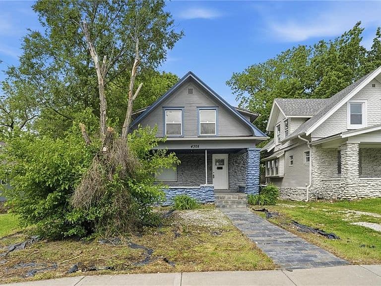 Listing photo 3