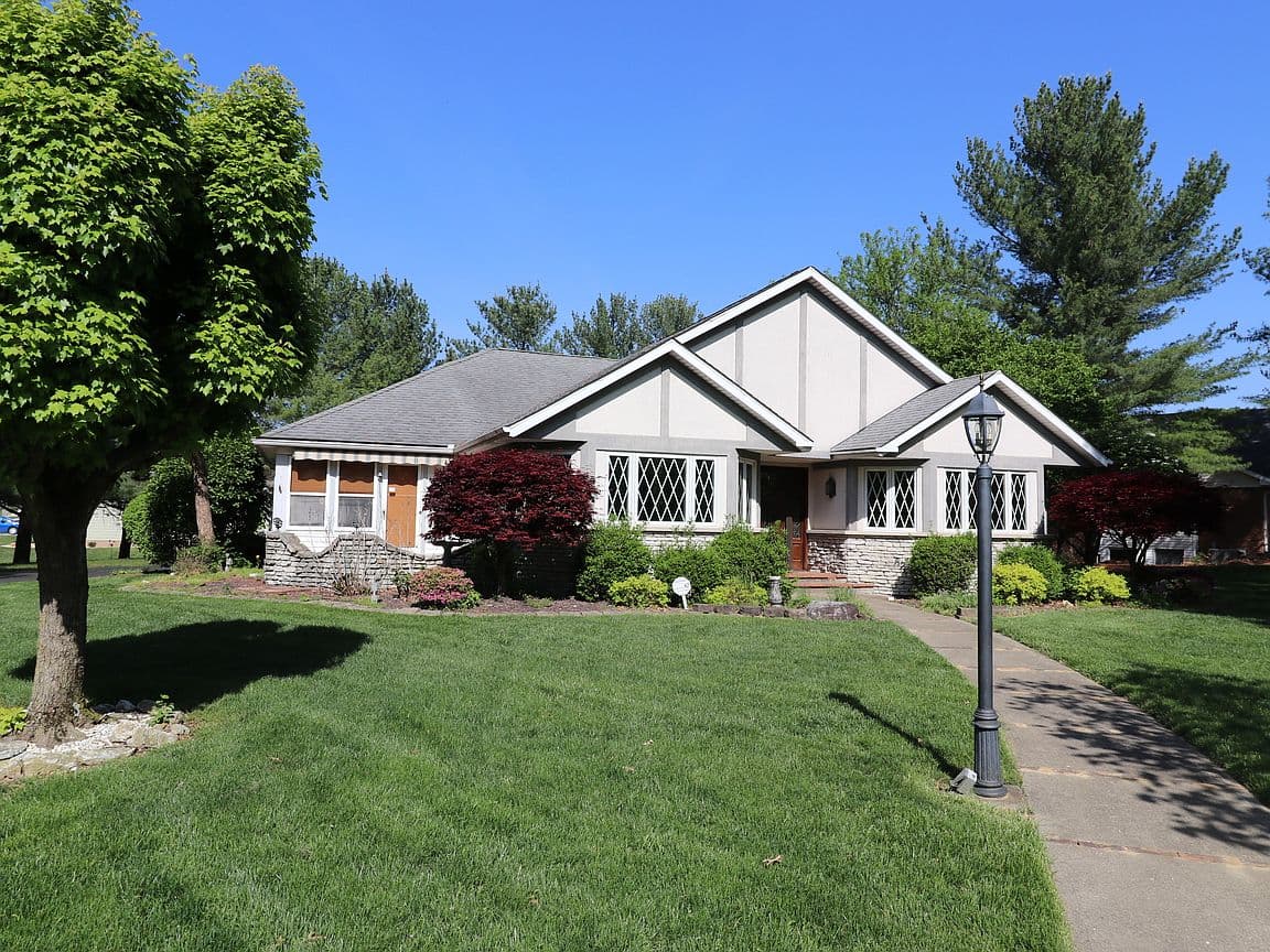 Primary listing photo
