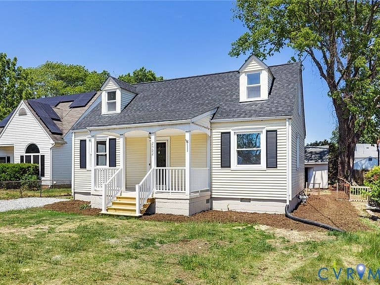 Listing photo 3