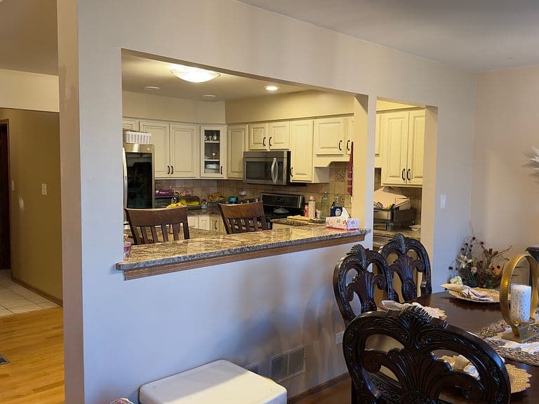 Listing photo 5