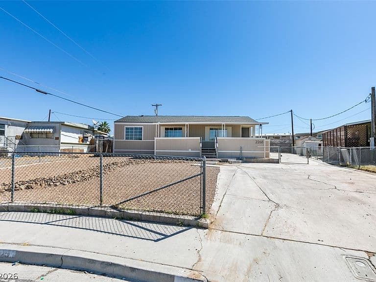 Listing photo 4