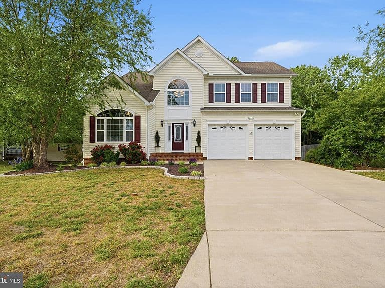Listing photo 4