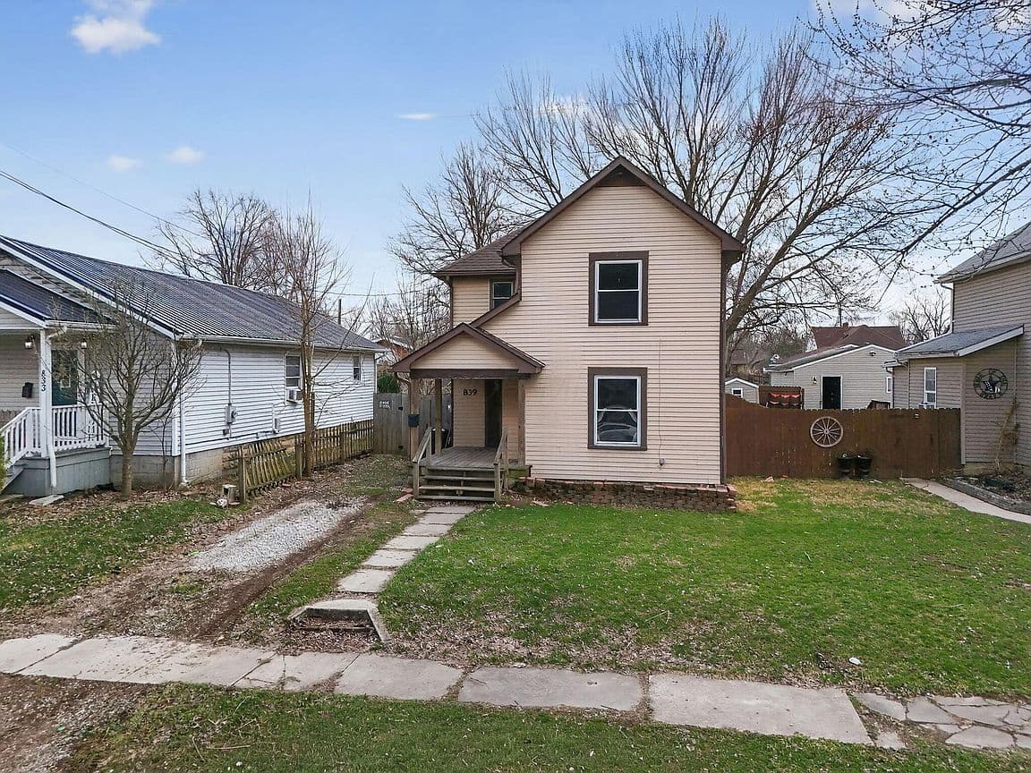 Primary listing photo