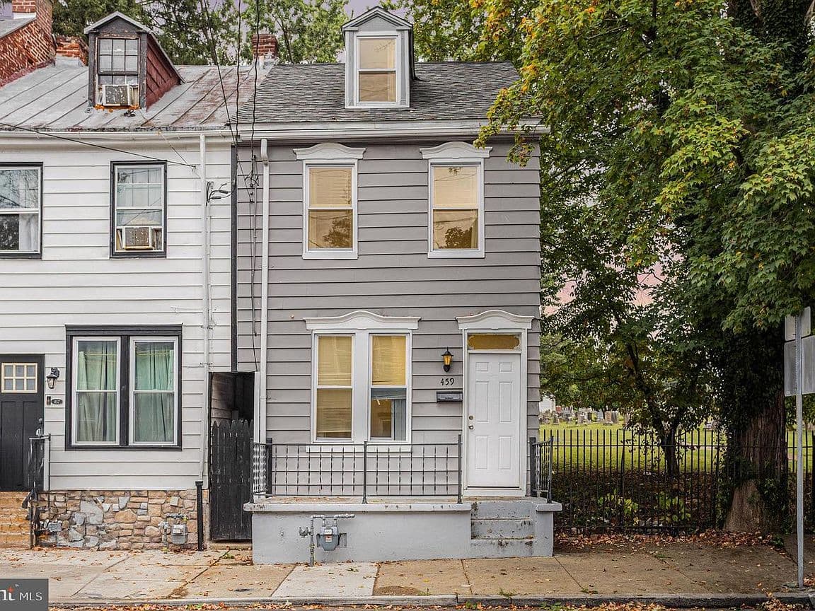Primary listing photo